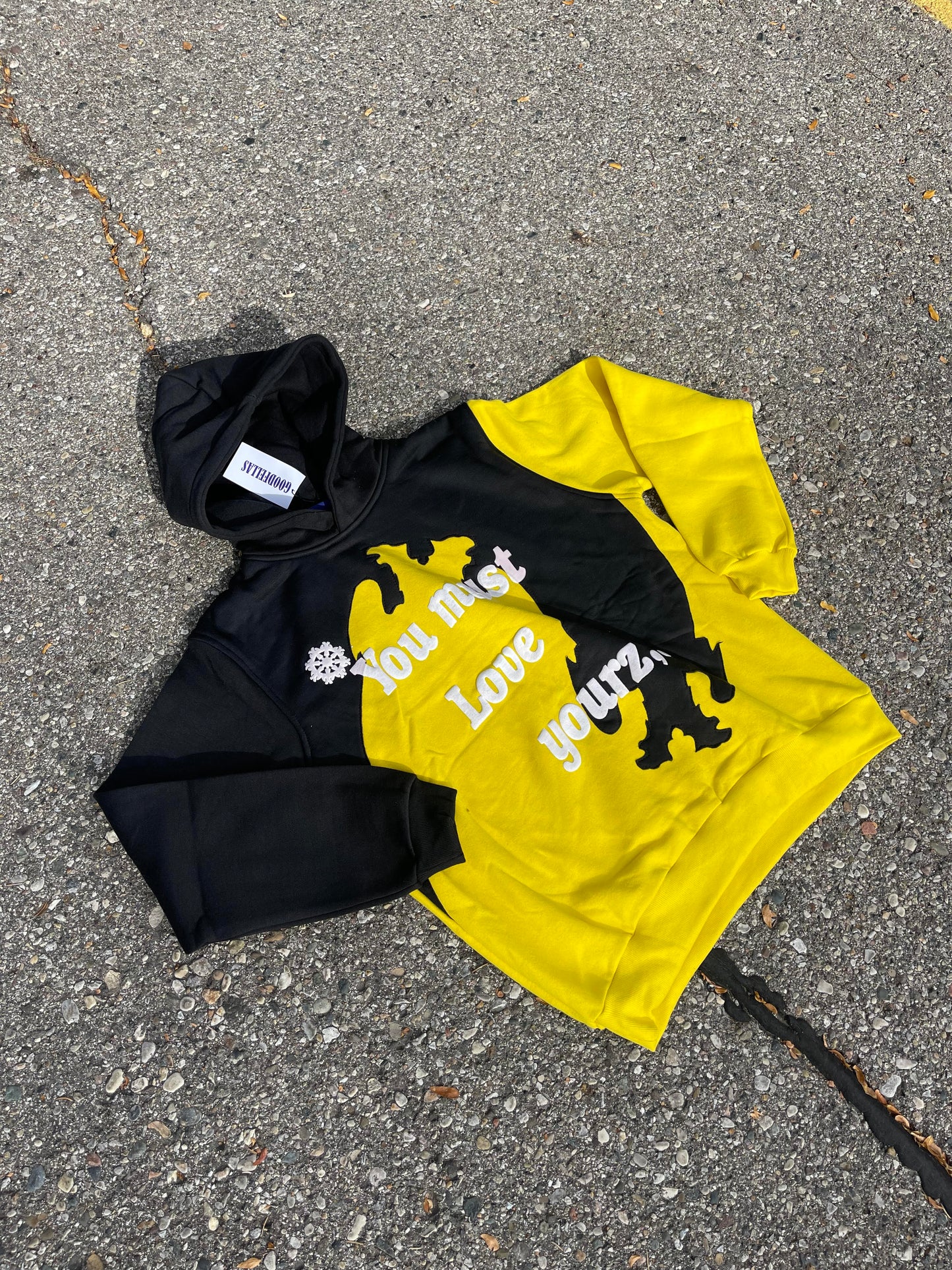 GOODFELLAS BLACK&YELLOW HERITAGE HOODIE