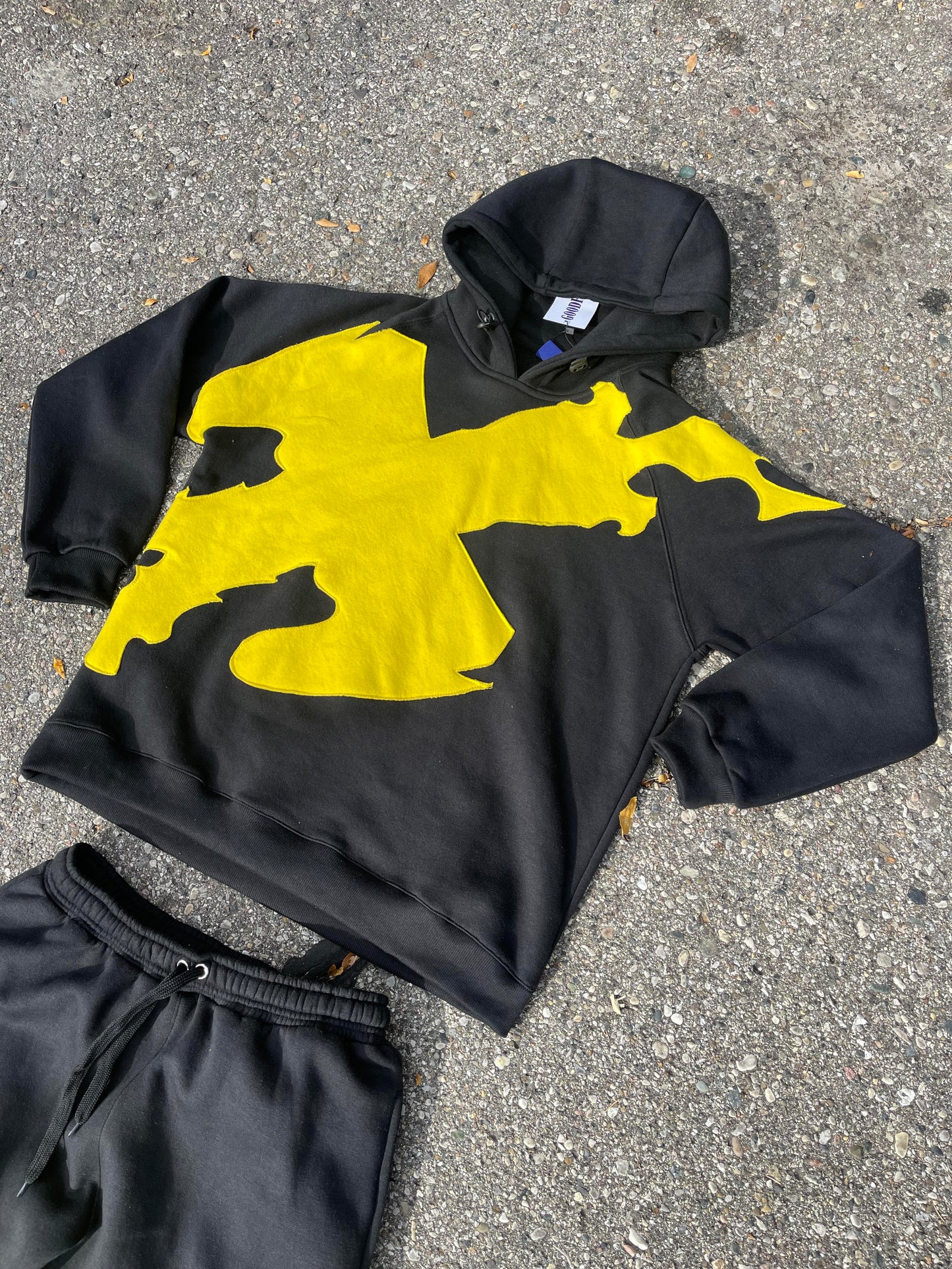 GOODFELLAS HERITAGE BLACK&YELLOW TRACKSUIT