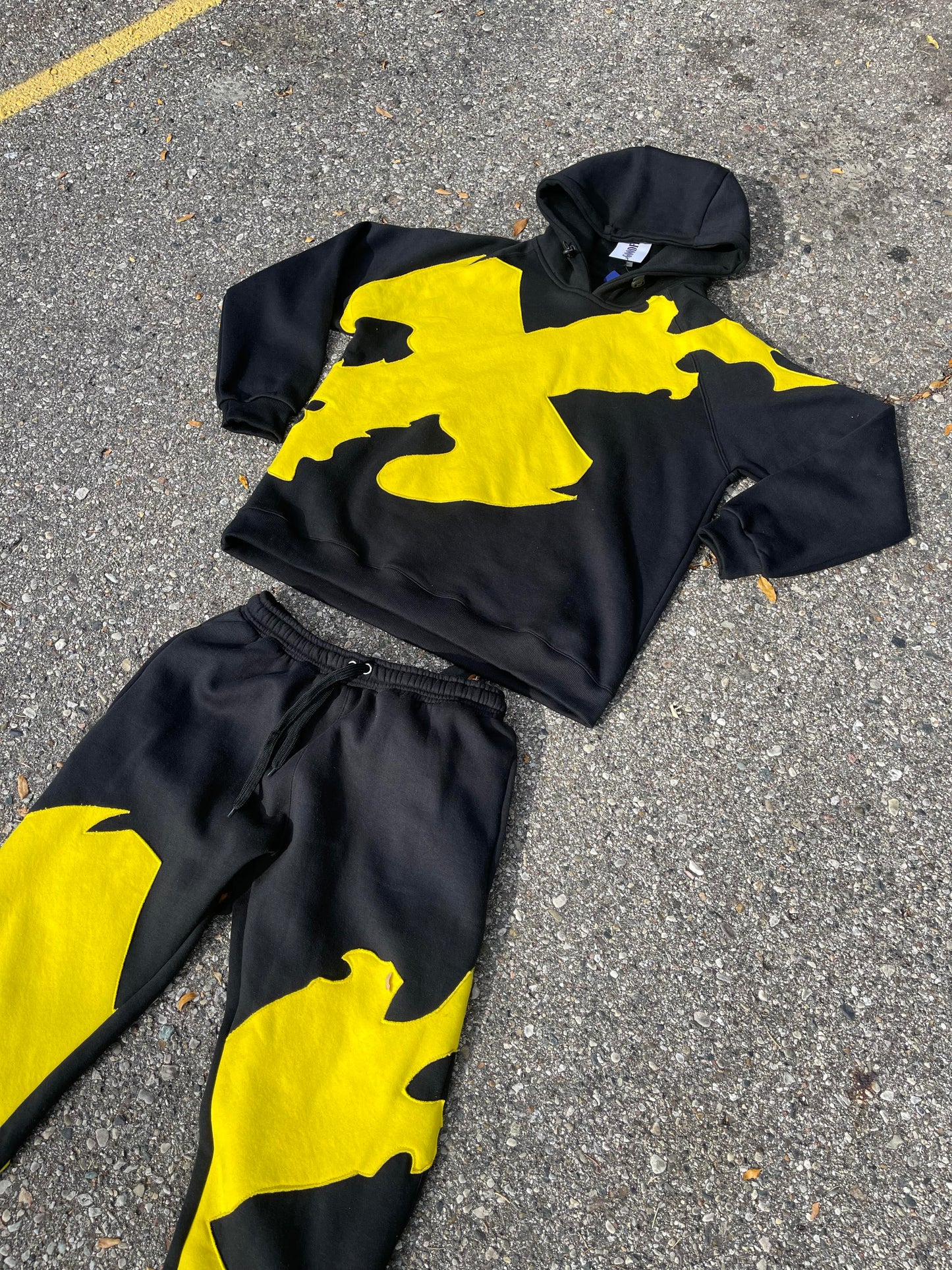 GOODFELLAS HERITAGE BLACK&YELLOW TRACKSUIT